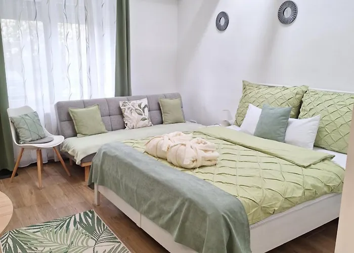 Varfal Apartman II